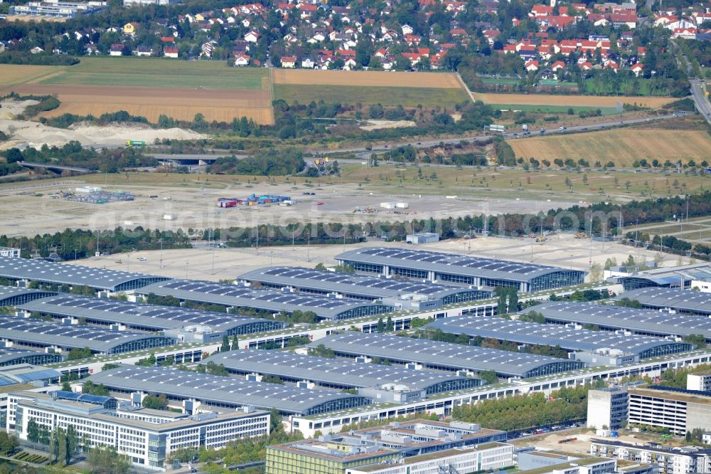 Aerial photograph München - Exhibition grounds and exhibition halls of the Messe in Munich in the state of Bavaria