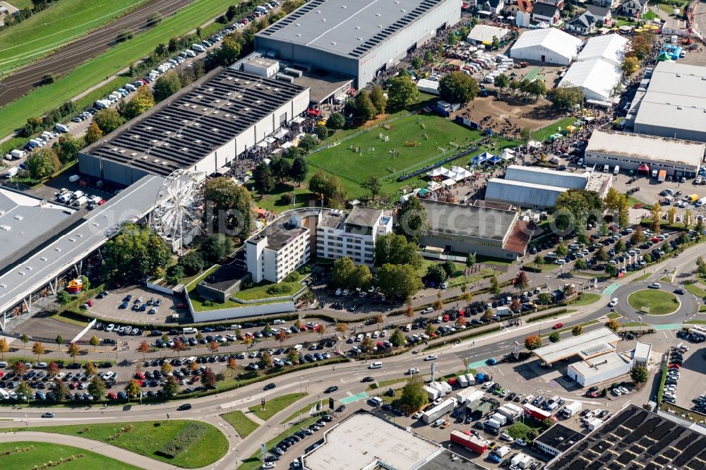 Offenburg from above - Exhibition grounds and exhibition halls of the Messe Offenburg-Ortenau GmbH on Schutterwaelder Strasse in Offenburg in the state Baden-Wuerttemberg, Germany