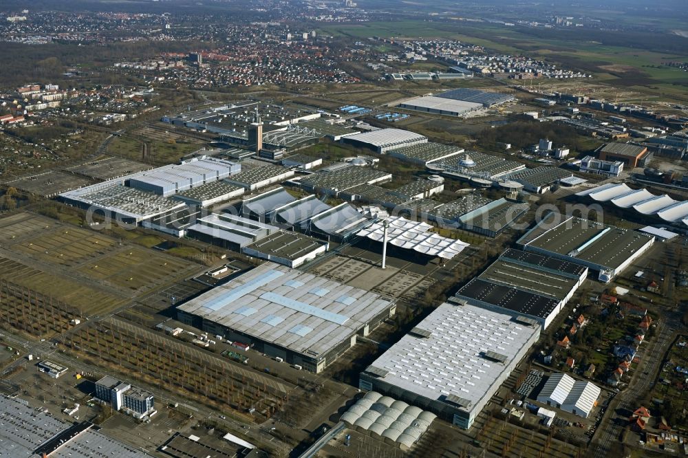 Laatzen from above - Exhibition grounds and exhibition halls of the Messegelaende Hannover in Laatzen in the state Lower Saxony, Germany