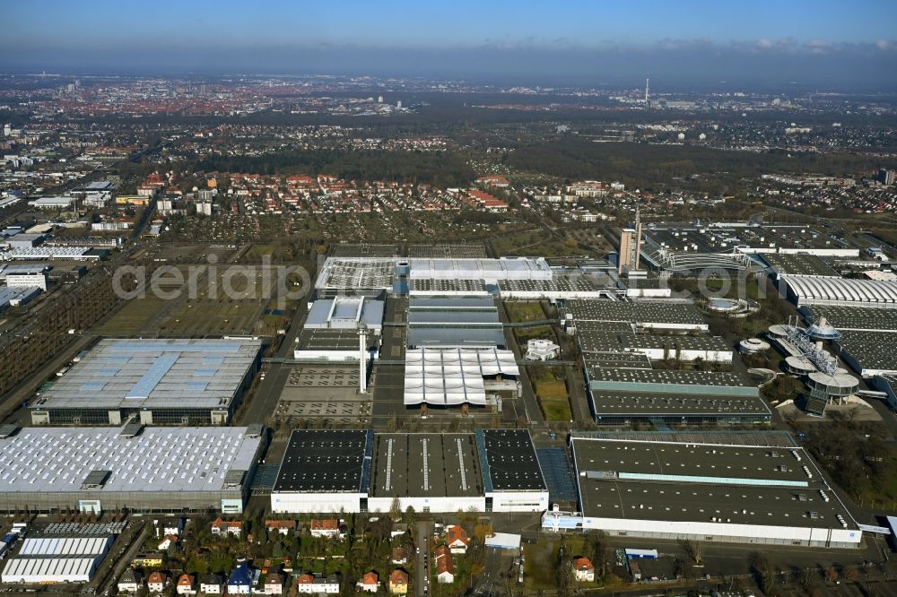 Aerial photograph Laatzen - Exhibition grounds and exhibition halls of the Messegelaende Hannover in Laatzen in the state Lower Saxony, Germany