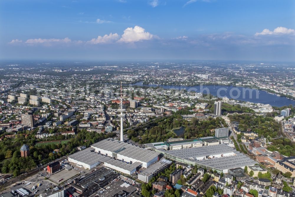 Hamburg from the bird's eye view: Exhibition grounds and exhibition halls of the Neue Messe at the broadcasting tower Heinrich-Hertz-Turm in Hamburg, Germany