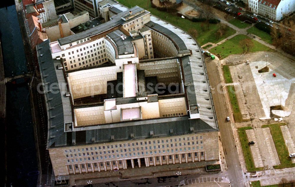 Berlin from the bird's eye view: Office and commercial building Haus am Werderschen Markt, the Foreign Office and Foreign Ministry and former seat of the Central Committee of the SED of the GDR and the German Reichsbank in the district of Mitte in Berlin, Germany