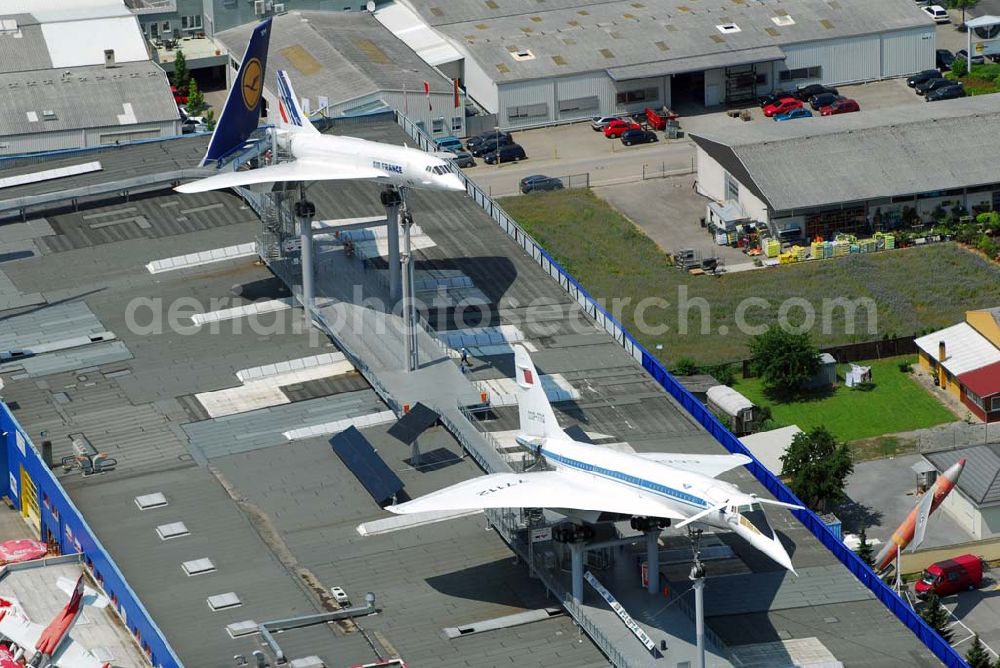 Aerial image Sinsheim - Auto & Technik Museum Sinsheim. Auf 30.000 qm Hallenfläche befinden sich hier mehr als 3.000 Exponate, darunter die Concorde der Air France, Oldtimer, Flugzeuge, Formel-1-Wagen, Motorräder und Lokomotiven. Auf dem Gelände ist auch das IMAX 3D Filmtheater. Kontakt: Auto & Technik MUSEUM SINSHEIM / IMAX 3D Filmtheater, Museumsplatz, D-74889 Sinsheim, Tel.: 0049 (0) 7261 / 9299-0, Fax: 0049 (0) 7261 / 13916,