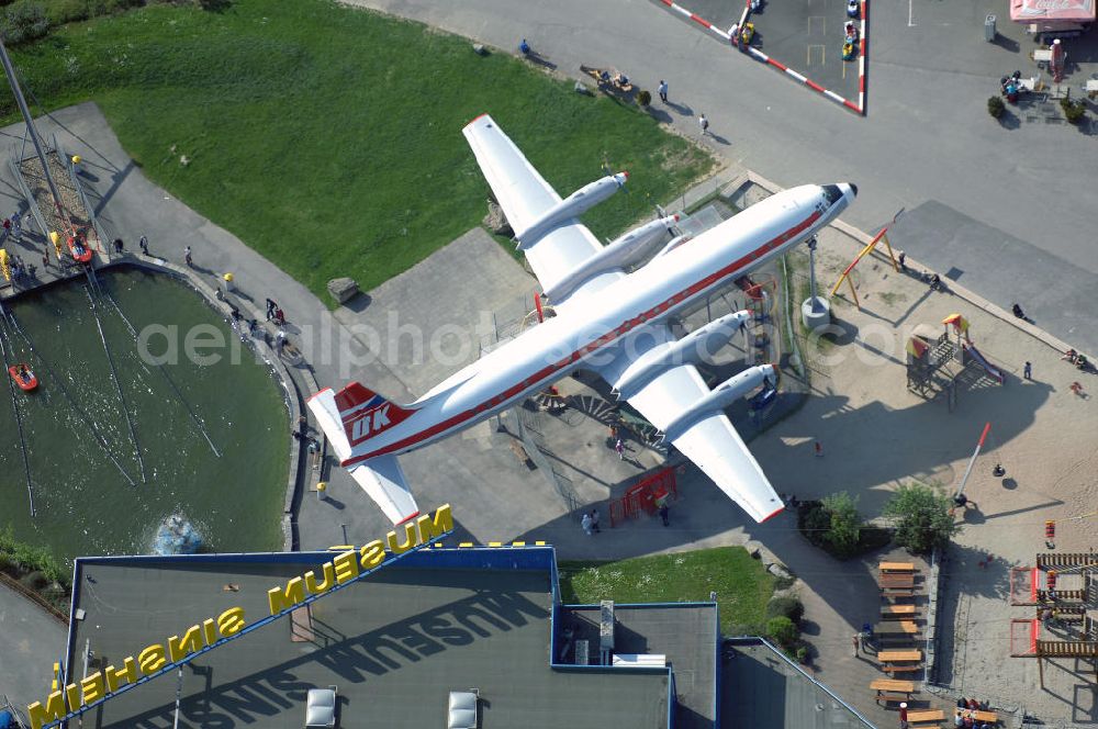 Aerial photograph Sinsheim - Auto & Technik Museum Sinsheim. Auf 30.000 qm Hallenfläche befinden sich hier mehr als 3.000 Exponate, darunter die Concorde der Air France,die russische TU-144, Oldtimer, Flugzeuge, Formel-1-Wagen, Motorräder und Lokomotiven. Auf dem Gelände ist auch das IMAX 3D Filmtheater. Kontakt: Auto & Technik MUSEUM SINSHEIM / IMAX 3D Filmtheater, Museumsplatz, D-74889 Sinsheim, Tel.: 0049 (0) 7261 / 9299-0, Fax: 0049 (0) 7261 / 13916,