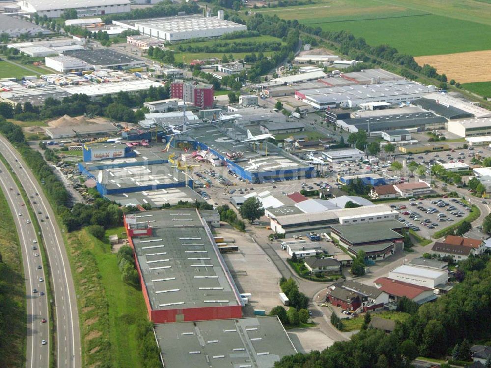 Aerial photograph Sinsheim / Baden-Württemberg - Das Auto & Technik MUSEUM SINSHEIM ist eine Erlebniswelt für Jung und Alt! Auf über 30.000 qm Hallenfläche erwarten Sie mehr als 3.000 Ausstellungsstücke, darunter die Original CONCORDE der Air-France, die russische Concorde Tupolev TU-144, mehr als 300 Oldtimer, 200 Motorräder, 40 Sportwagen, usw... Auto & Technik Museum Sinsheim e.V. IMAX 3D Filmtheater Museumsplatz, D-74889 Sinsheim Tel.: 07261 / 9299-0Fax: 07261 / 13916