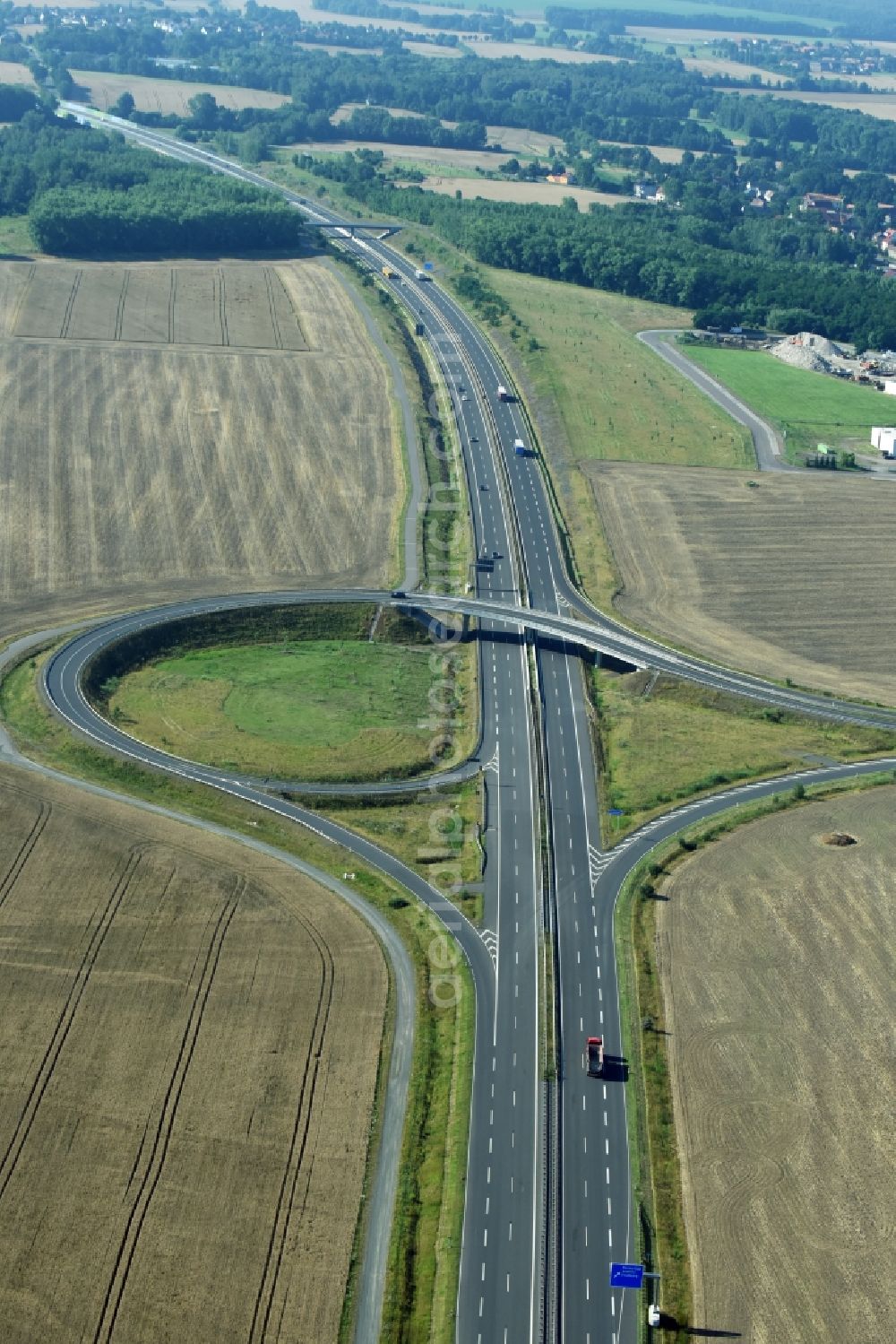 Borna from the bird's eye view: Routing and traffic lanes during the highway exit and access the motorway A 72 in Borna in the state Saxony