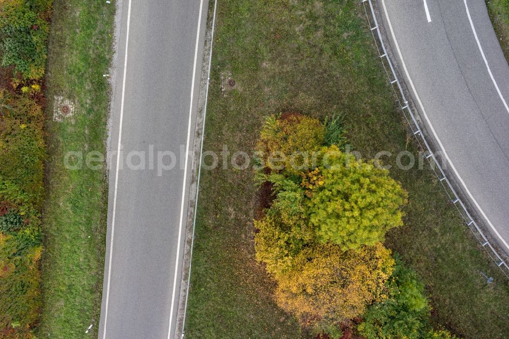 Aerial photograph Herrenberg - Routing and traffic lanes during the highway exit and access the motorway A 81 in Herrenberg in the state Baden-Wuerttemberg