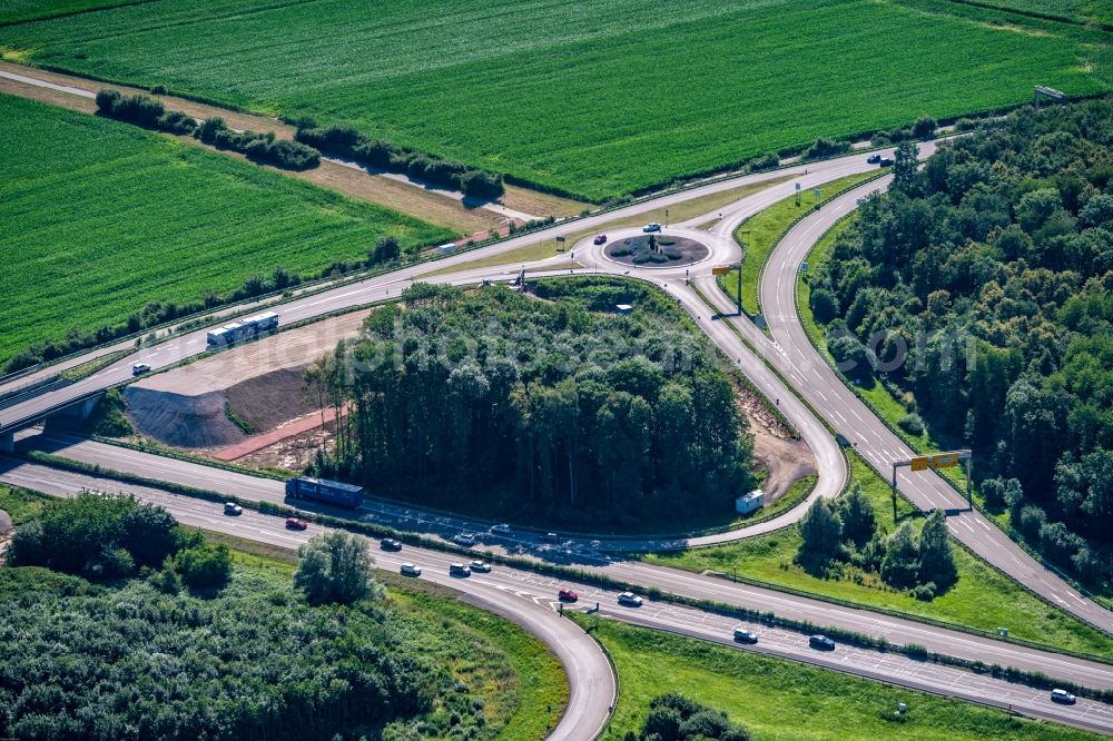 Aerial image Ringsheim - Routing and traffic lanes during the highway exit and access the motorway A 5 Ringsheim in Ringsheim in the state Baden-Wuerttemberg, Germany