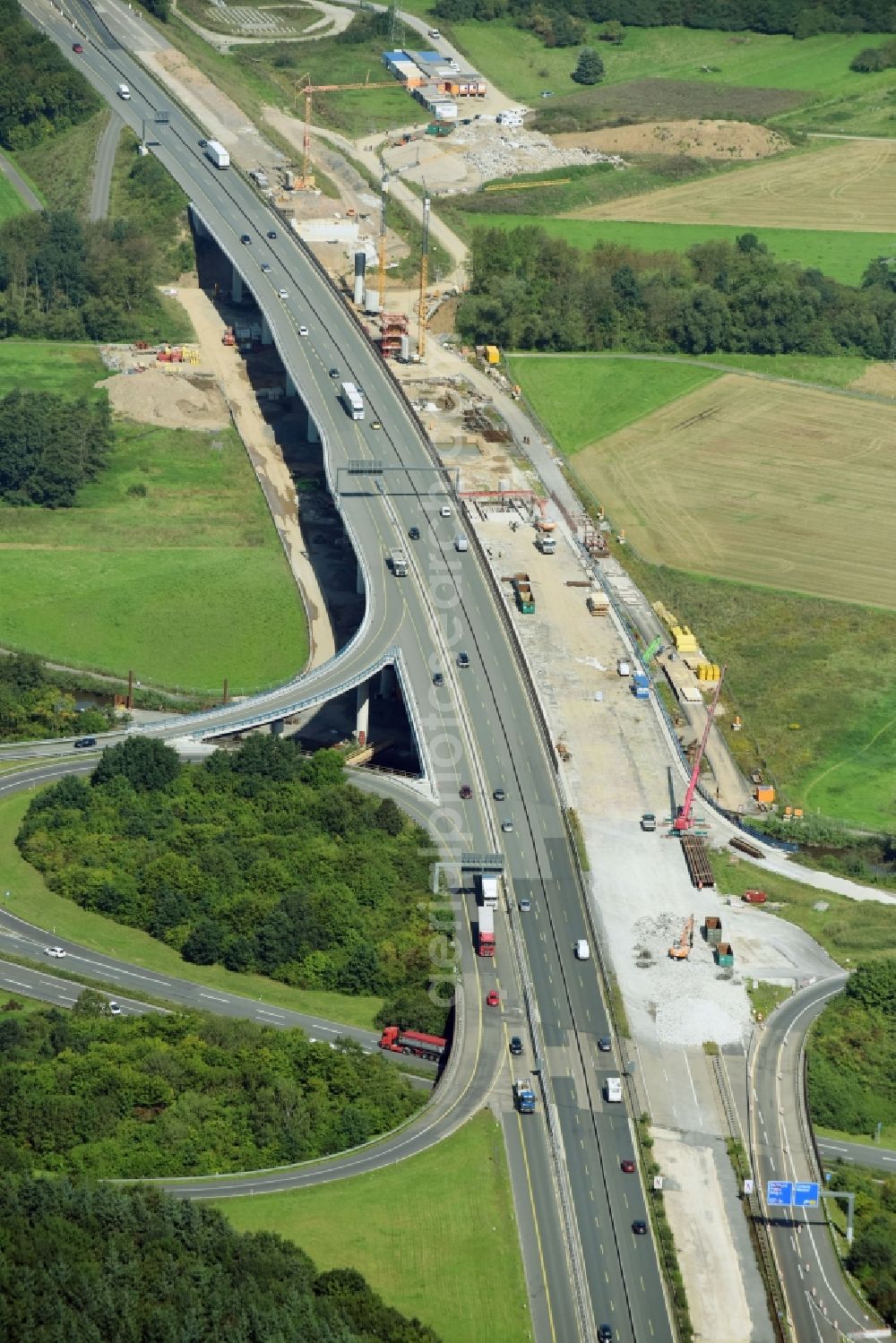 Wetzlar from above - Routing and traffic lanes during the highway exit and access the motorway A 45 Wetzlar Sued in Wetzlar in the state Hesse, Germany