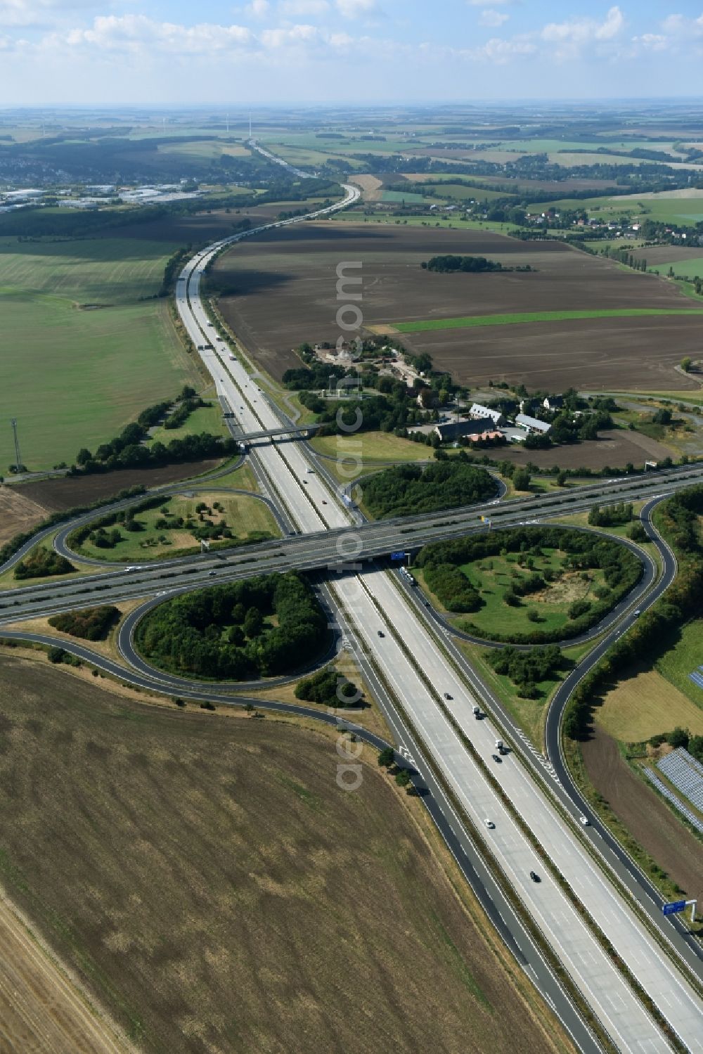 Meerane from above - Routing and traffic lanes during the highway exit and access the motorway A 4 zur B93 in Meerane in the state Saxony