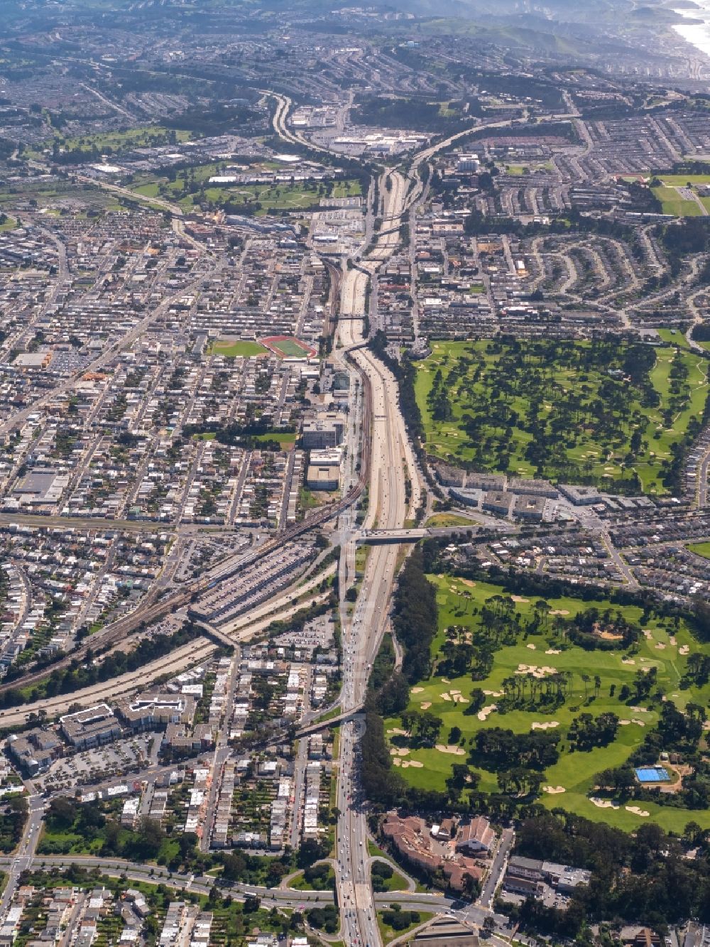 San Francisco from above - Routing and traffic lanes during the highway exit and access the motorway Daly City on San Francisco Golf Club in San Francisco in California, USA