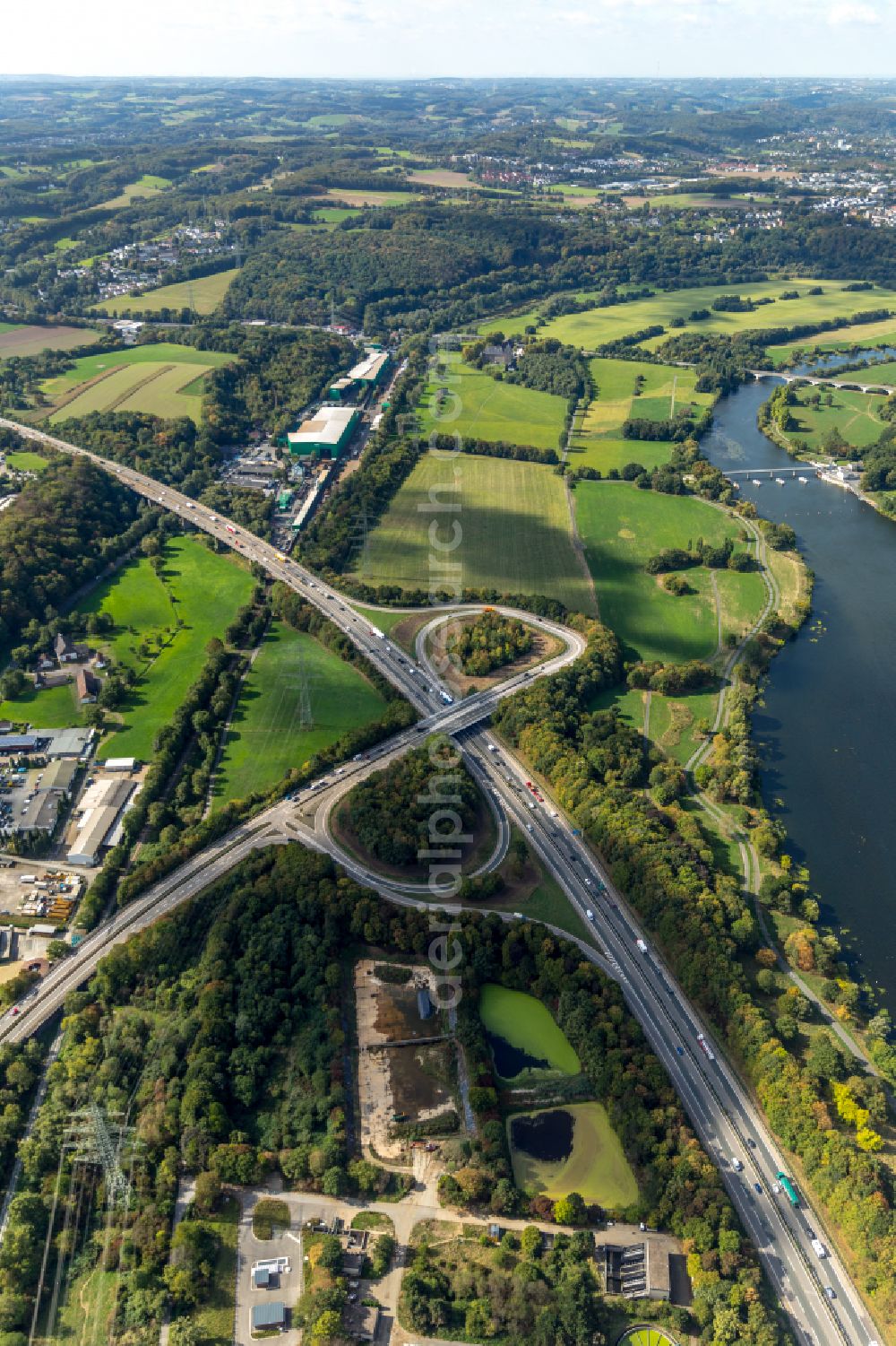 Aerial photograph Herbede - Routing and traffic lanes during the highway exit and access the motorway A 43 in Herbede in the state of North Rhine-Westphalia