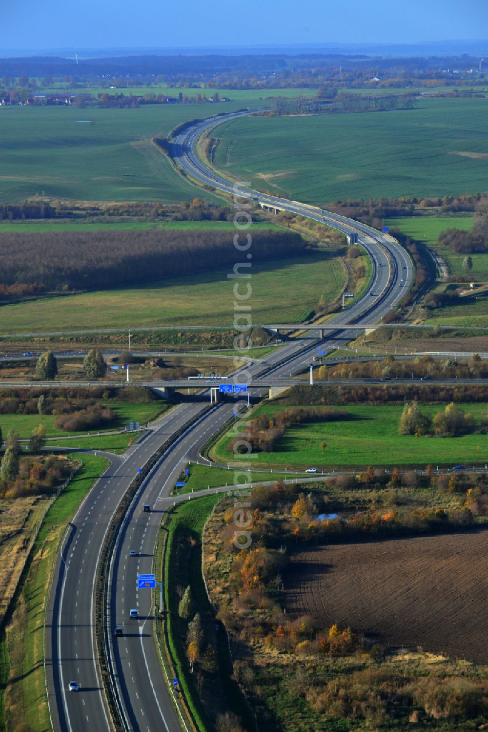 Glienke from above - Route and lanes in the course of the exit and access of the motorway junction of the BAB A20 Neubrandenburg-Ost in Glienke in the state Mecklenburg - Western Pomerania, Germany