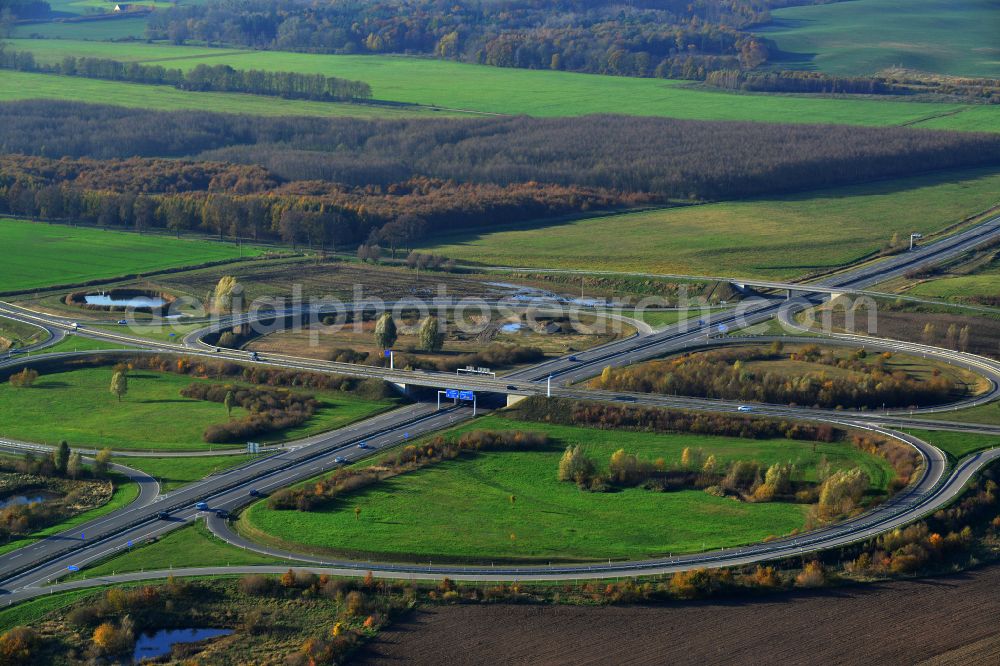 Aerial image Glienke - Route and lanes in the course of the exit and access of the motorway junction of the BAB A20 Neubrandenburg-Ost in Glienke in the state Mecklenburg - Western Pomerania, Germany