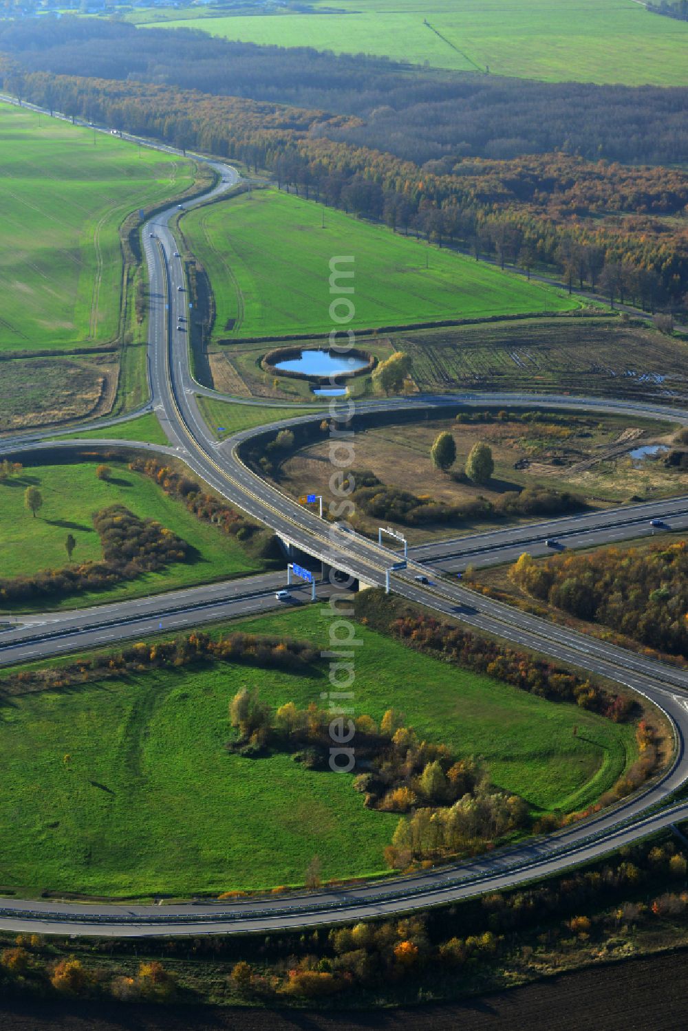 Glienke from above - Route and lanes in the course of the exit and access of the motorway junction of the BAB A20 Neubrandenburg-Ost in Glienke in the state Mecklenburg - Western Pomerania, Germany