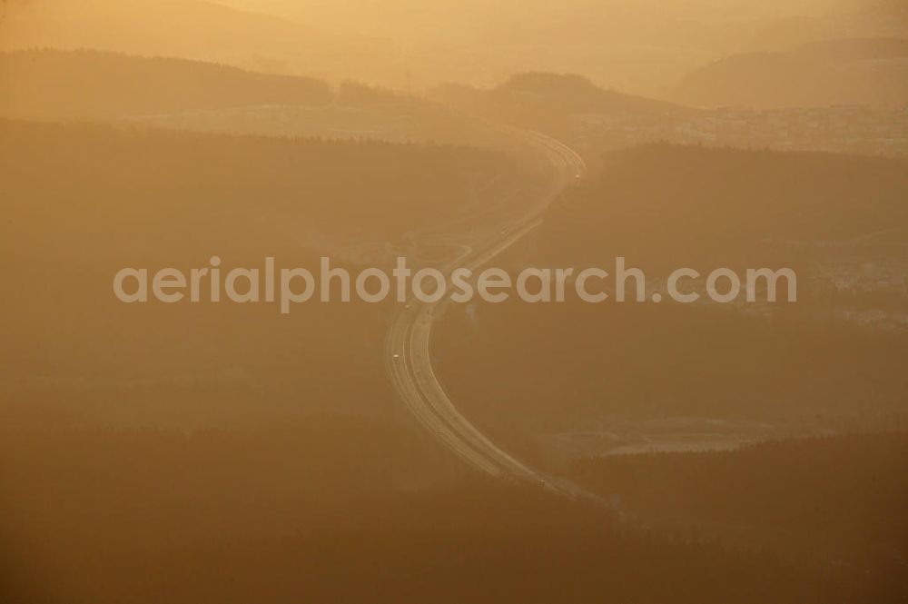 Arnsberg from above - Blick auf die Autobahn A46 von Nordhein-Westfalen morgens bei Nebel.