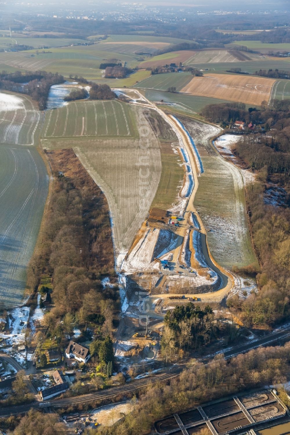 Heiligenhaus from the bird's eye view: Highway construction site for the expansion and extension of track along the route of A44 near Hoefermuehle Sued in Heiligenhaus in the state North Rhine-Westphalia