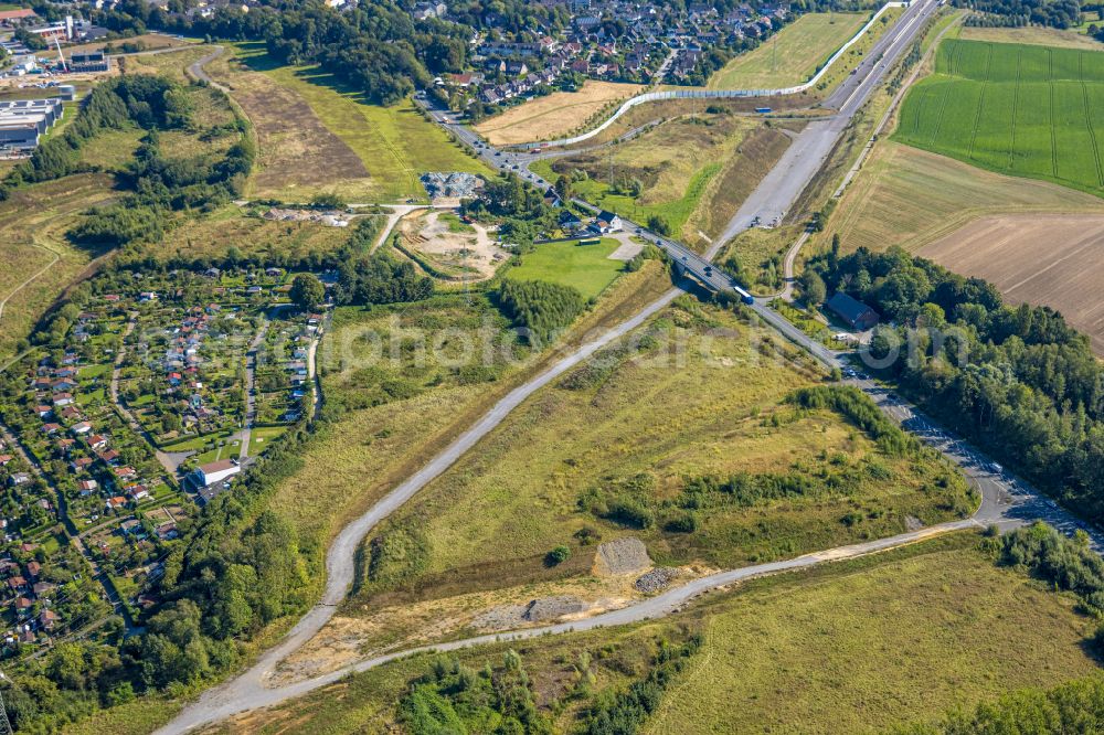 Aerial photograph Heiligenhaus - Highway construction site for the expansion and extension of track along the route of A44 near Hoefermuehle Sued in Heiligenhaus in the state North Rhine-Westphalia