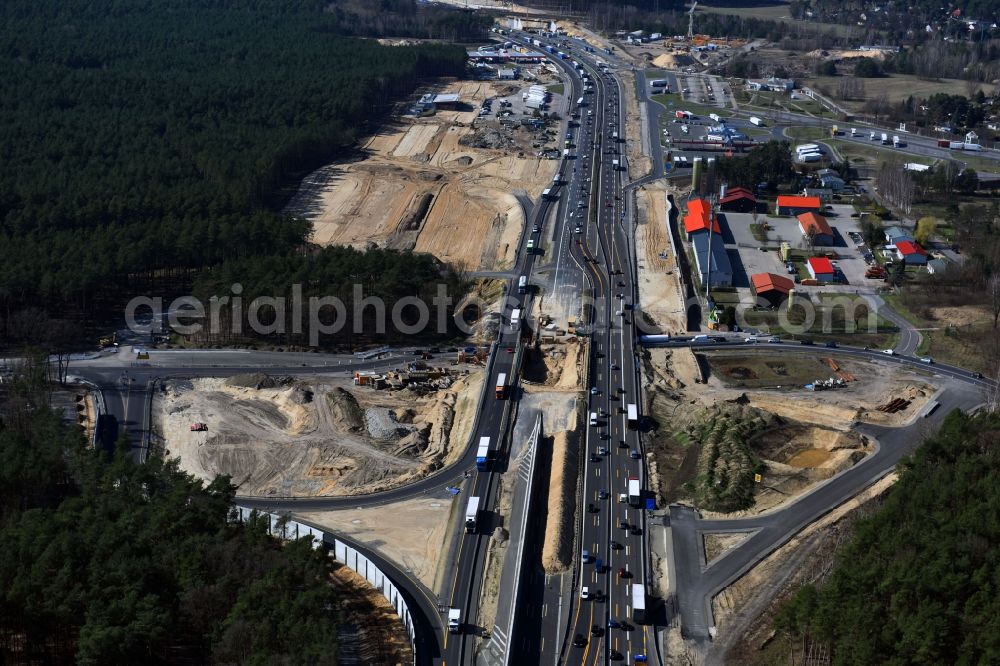 Aerial image Michendorf - Motorway Construction and wheel spacers along the route of the motorway A10 to 8-lane track extension in Michendorf in Brandenburg