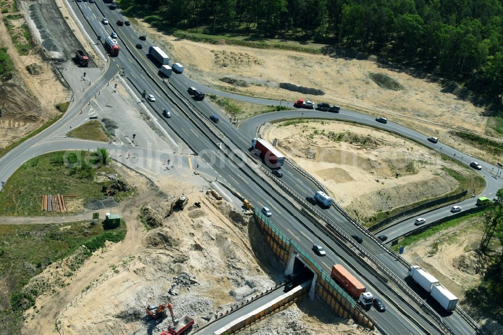 Aerial photograph Michendorf - Motorway Construction and wheel spacers along the route of the motorway A10 to 8-lane track extension in Michendorf in Brandenburg