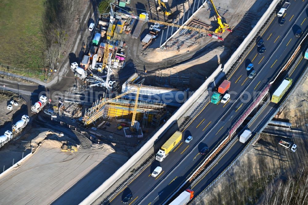 Aerial photograph Michendorf - Motorway Construction and wheel spacers along the route of the motorway A10 to 8-lane track extension in Michendorf in Brandenburg