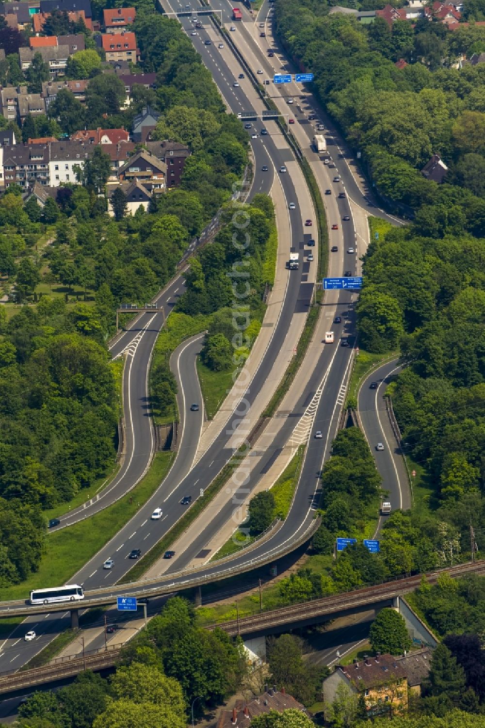 Aerial photograph Herne - Motorway BAB A42 motorway junction between Herne and departure Baukau West ring in Herne, in the state of North Rhine-Westphalia