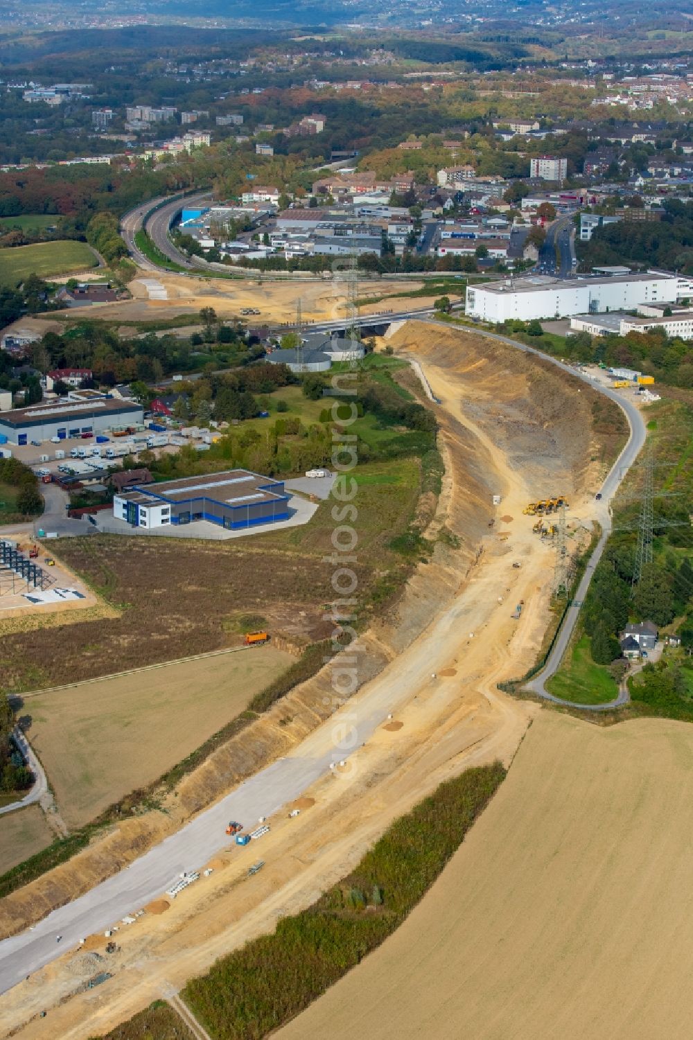 Aerial photograph Velbert - Highway- Construction site with earthworks along the route and of the route of the federal highway A44 in Velbert in the state North Rhine-Westphalia