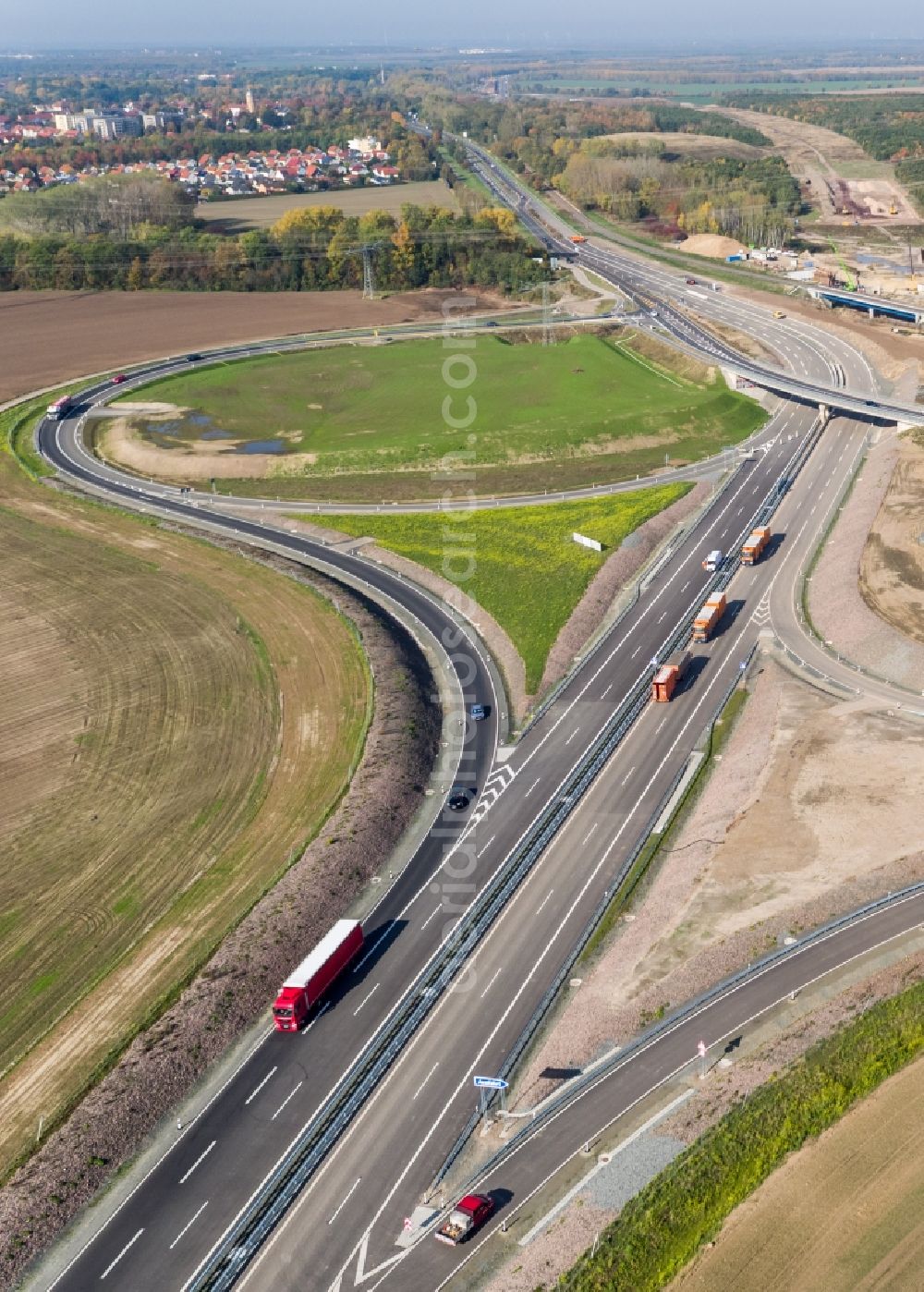 Aerial photograph Rötha - Motorway- Construction site with earthworks along the route and of the route of the highway of BAB A72 in Roetha in the state Saxony, Germany