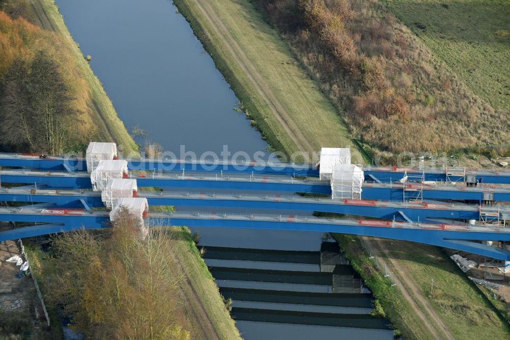 Grabow from the bird's eye view: Highway- Construction site with earthworks along the route and of the route of the highway bridge Eldebruecke on federal- motorway BAB A14 in Fresenbruegge in the state Mecklenburg - Western Pomerania