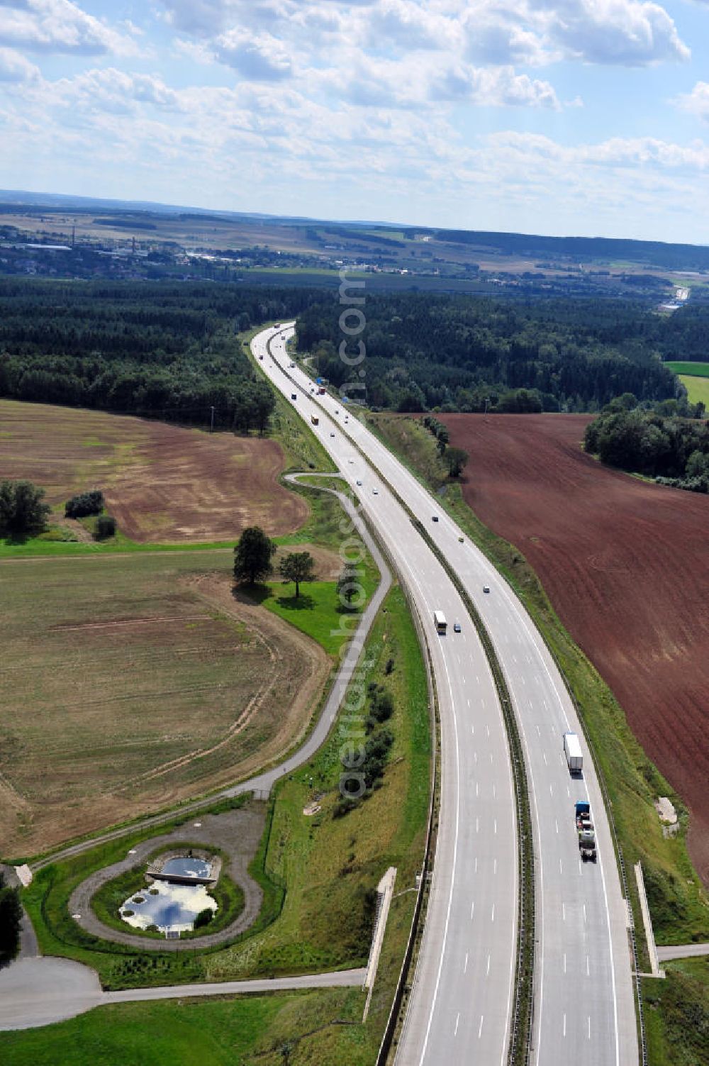 Aerial photograph Wittchenstein - Ein Teilstück der Autobahn A9 bei Wittchenstein, Thüringen. A part of the Highway A9 near Wittchenstein in Thuringia.