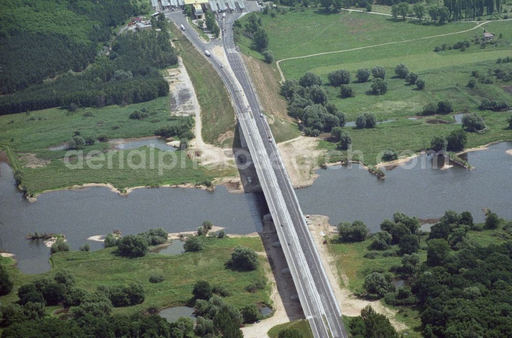 Aerial image Frankfurt Oder - Highway bridge the A12 - E30 over the Oder on the border crossing to the People's Republic of Poland on the outskirts of Frankfurt / Oder in Brandenburg