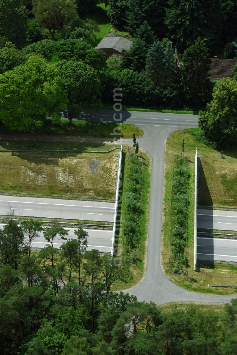 Aerial image Karstädt - Highway bridge structure applied as a wildlife crossing bridge Wild - Wild swap the BAB A 14 in Karstaedt in the state Brandenburg, Germany