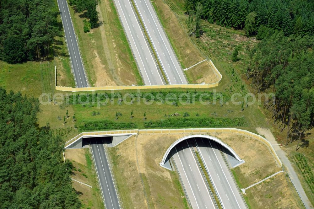 Aerial photograph Karstädt - Highway bridge structure applied as a wildlife crossing bridge Wild - Wild swap the BAB A 14 in Karstaedt in the state Brandenburg, Germany