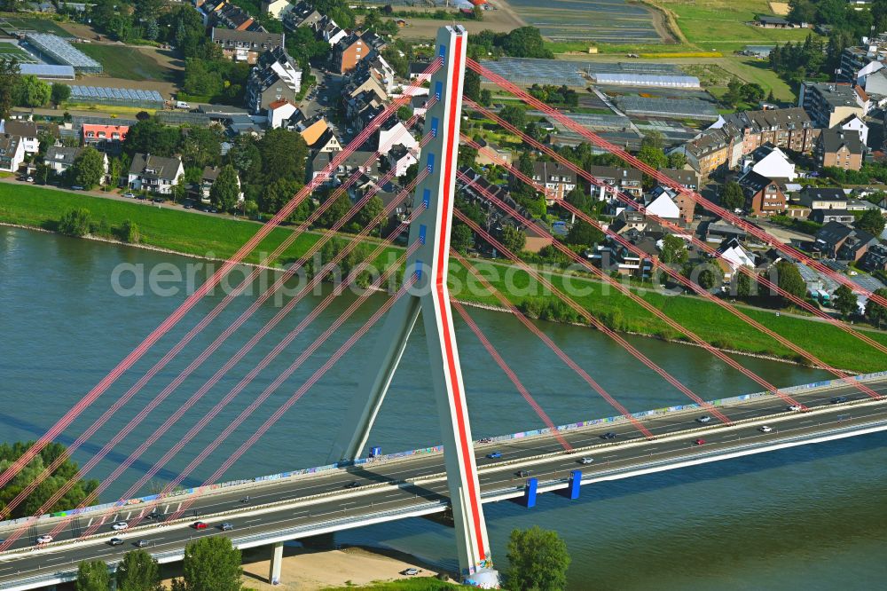 Aerial image Düsseldorf - Motorway bridge structure of the A46 motorway - also Rhine bridge in the district Flehe in Duesseldorf at Ruhrgebiet in the state North Rhine-Westphalia, Germany