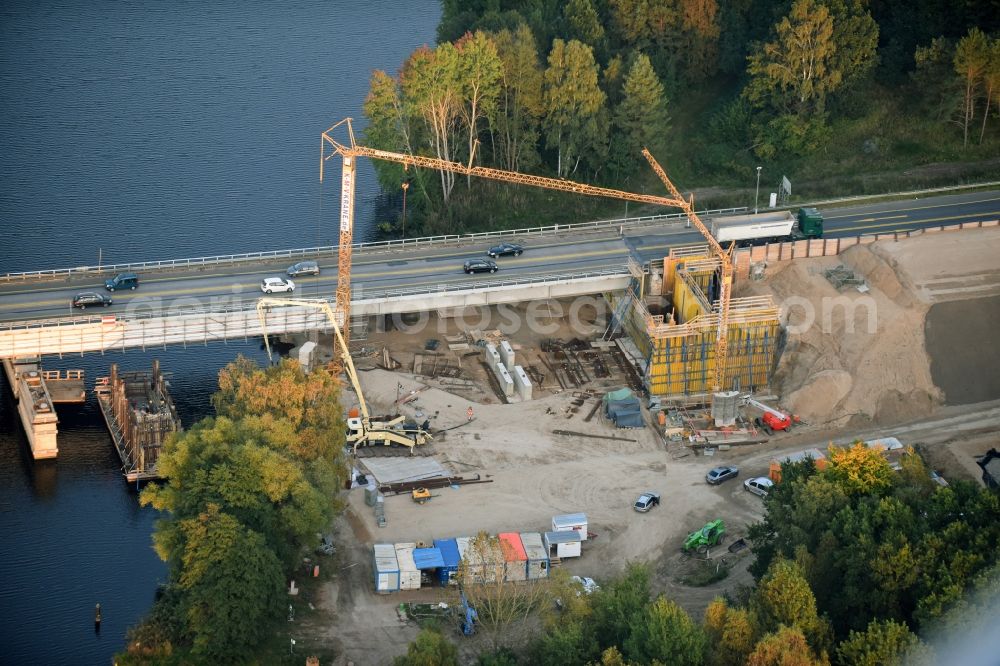 Aerial photograph Petersdorf - Routing and traffic lanes over the highway bridge in the motorway A 19 and new construction site in Petersdorf in the state Mecklenburg - Western Pomerania