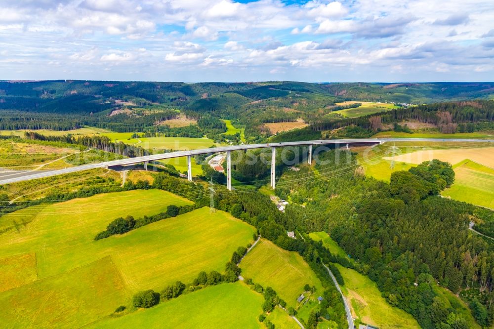 Nuttlar from the bird's eye view: Highway - motorway bridge of the A Talbruecke Schormecke of BAB A46 in Nuttlar in the state North Rhine-Westphalia, Germany