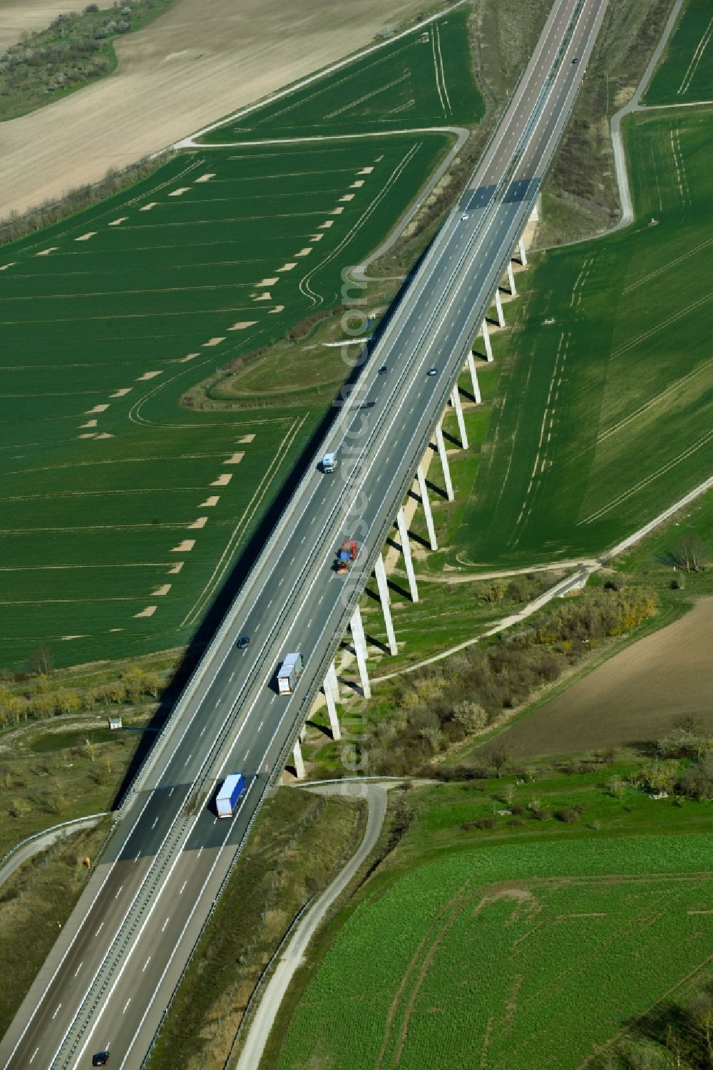 Alberstedt from above - Routing and traffic lanes over the highway bridge in the motorway A 38 - Weidatalbruecke in Alberstedt in the state Saxony-Anhalt, Germany