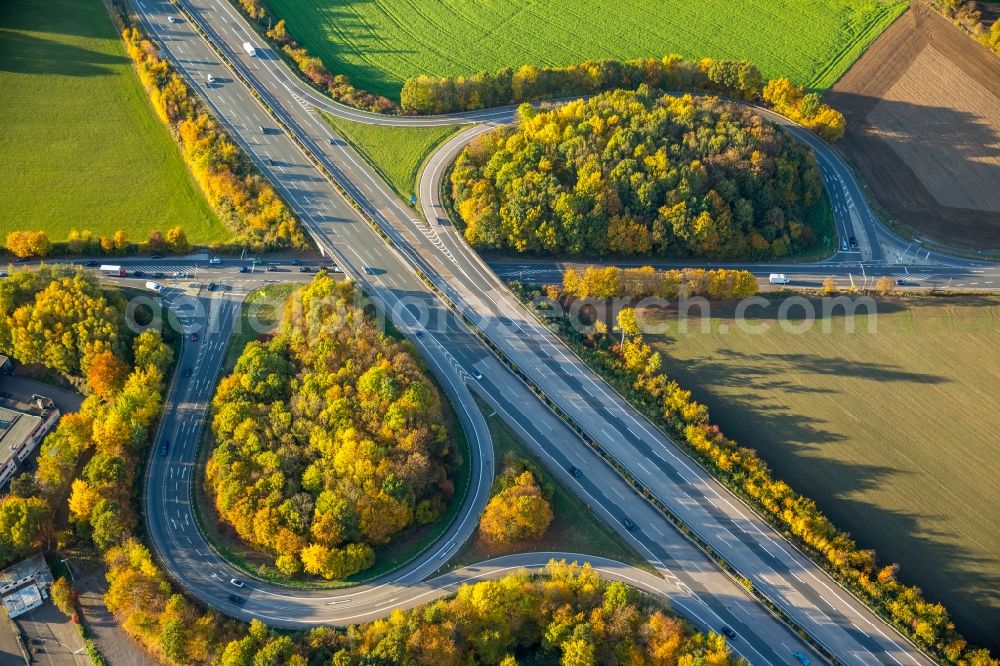 Aerial image Witten - Routing and traffic lanes over the highway bridge in the motorway A44 in Witten in the state North Rhine-Westphalia