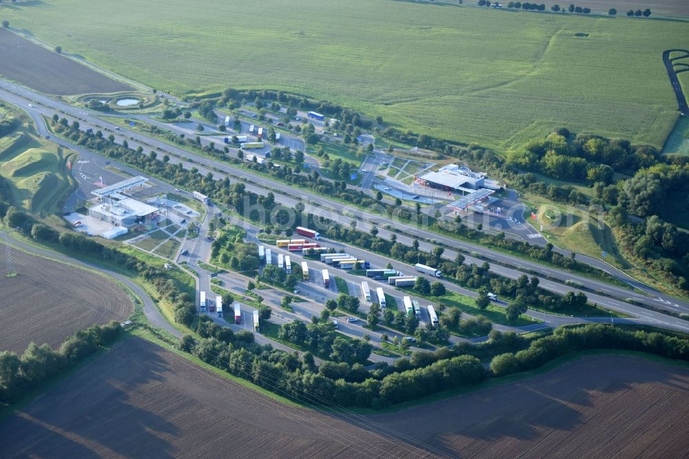 Kirchworbis from above - Routing and traffic lanes during the motorway service station and parking lot of the BAB A 38 in Kirchworbis in the state Thuringia, Germany