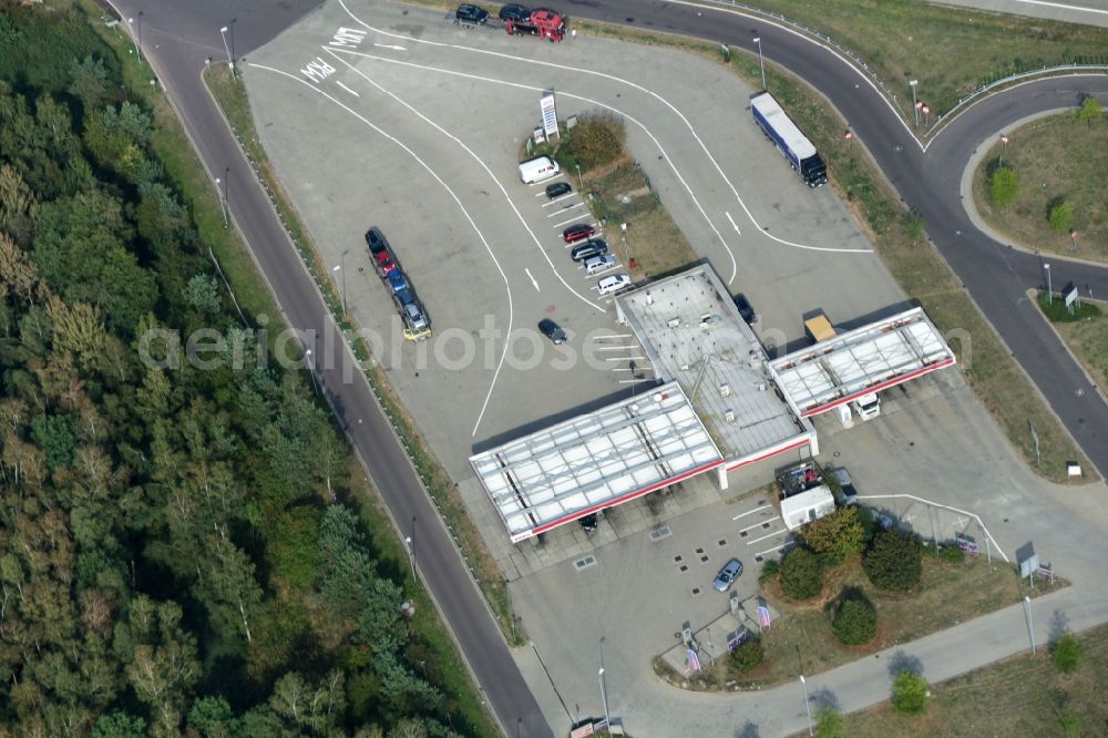 Aerial image Marienborn - Routing and traffic lanes during the motorway service station and parking lot of the BAB A 2 in Marienborn in the state Saxony-Anhalt