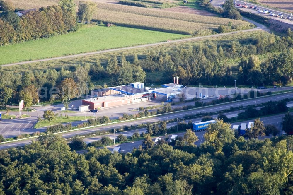 Appenweier from above - Motorway service area Renchtal on the edge of the course of BAB highway A5 in Appenweier in the state Baden-Wuerttemberg