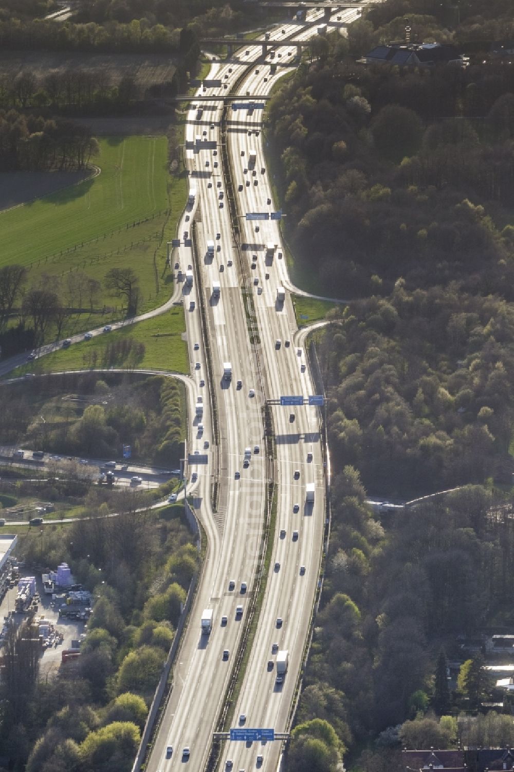 Gladbeck from above - Motorway A2 direction Oberhausen departure Gladbeck in the state of North Rhine-Westphalia