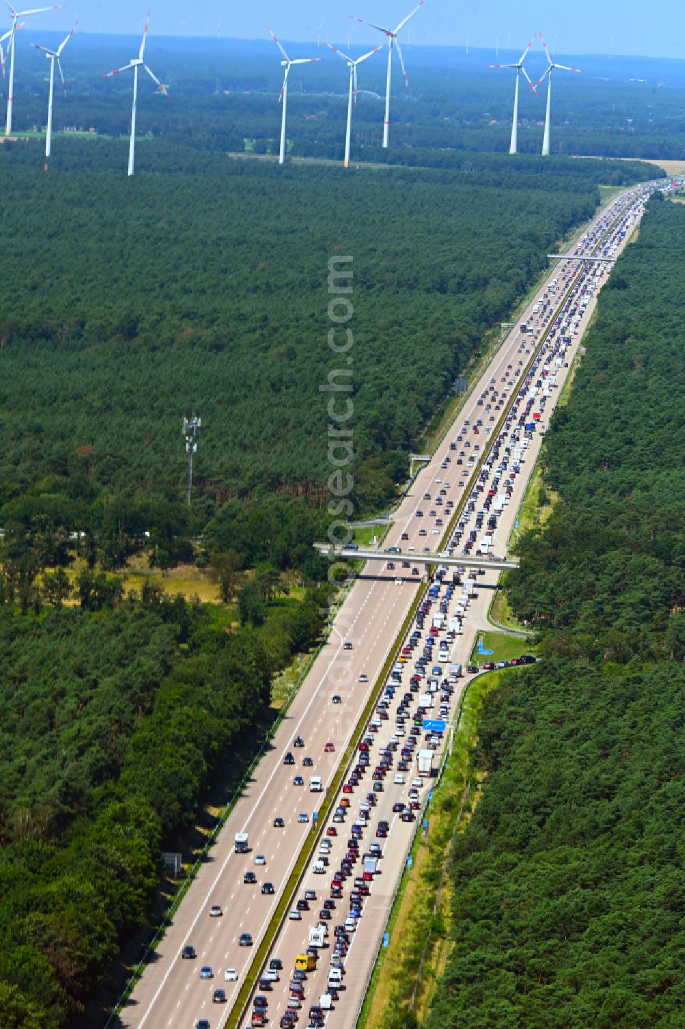 Aerial image Hoheheide - Motorway congestion along the route of the lanes BAB A7 in Hoheheide in the state Lower Saxony, Germany