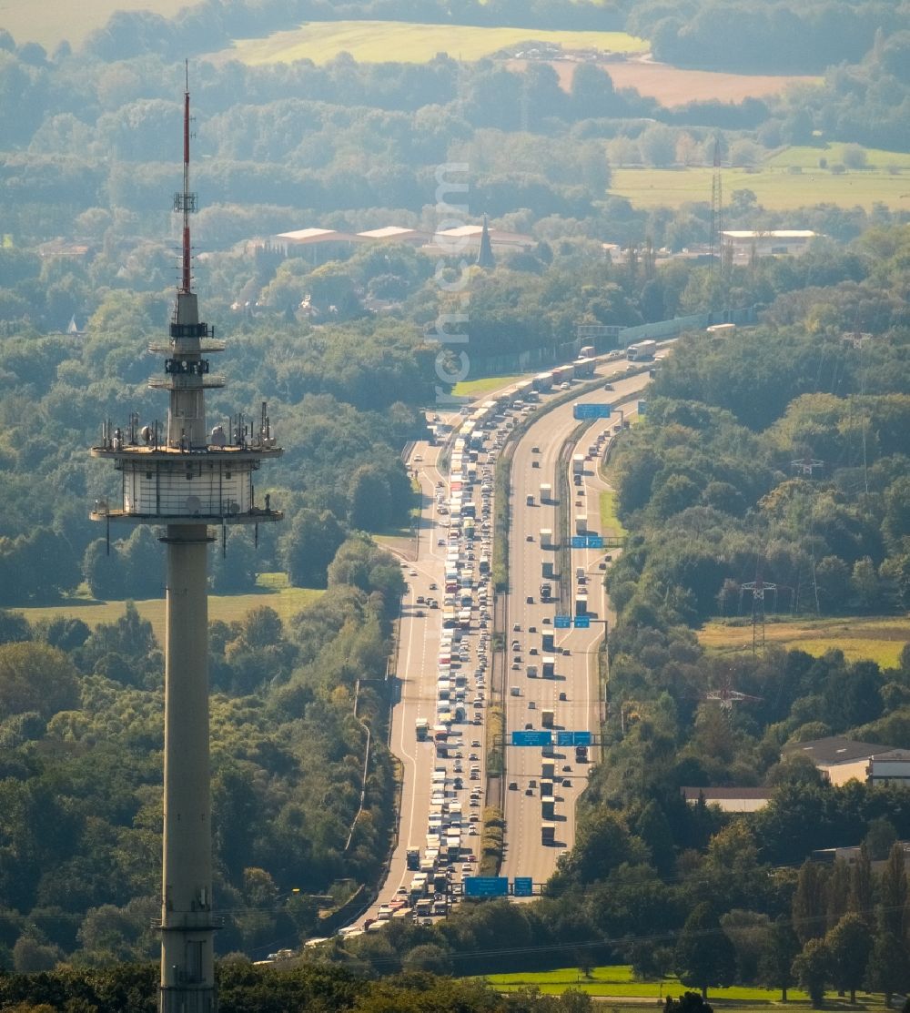 Aerial photograph Schwerte - Highway congestion along the route of the lanes BAB A45 in the district Westhofen in Schwerte in the state North Rhine-Westphalia, Germany