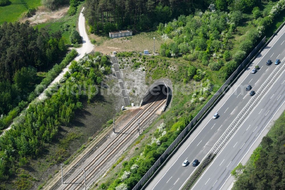 Aerial image Allersberg - Highway route BAB A9 and of Streckenverlauf of Schnellfahrstrecke in in Allersberg in the state Bavaria, Germany