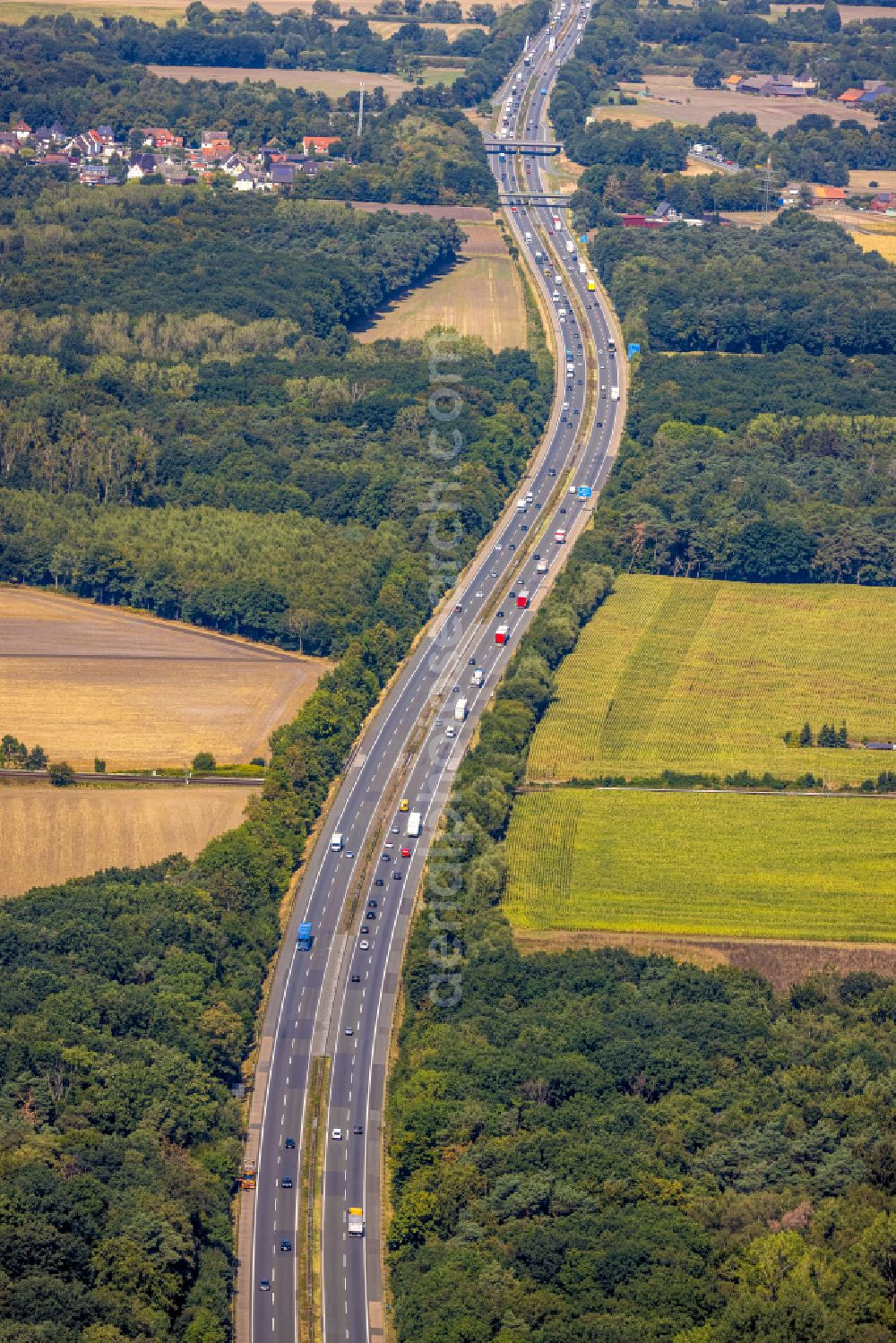 Bergkamen from above - Highway route A1 in Bergkamen at Ruhrgebiet in the state North Rhine-Westphalia, Germany