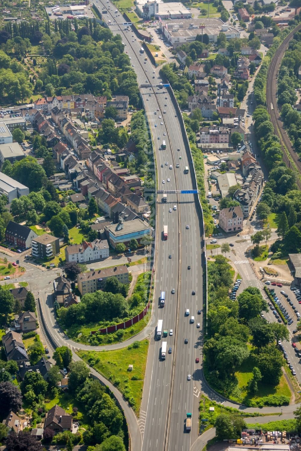 Aerial image Bochum - Highway route A40 in in Bochum in the state North Rhine-Westphalia, Germany