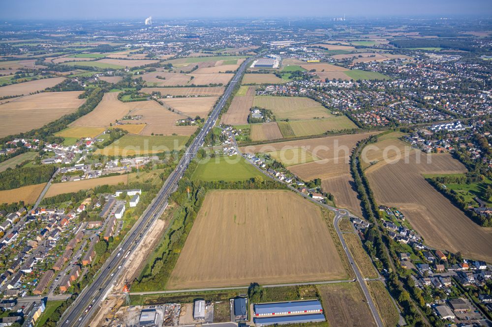 Reckerdingsmühle from the bird's eye view: Highway route of Bundesautobahn BAB A1 in in Reckerdingsmuehle at Ruhrgebiet in the state North Rhine-Westphalia, Germany