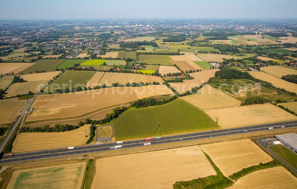 Aerial photograph Rhynern - Highway route of the A2 through a field- and grasslandscape near Rhynern in the state North Rhine-Westphalia