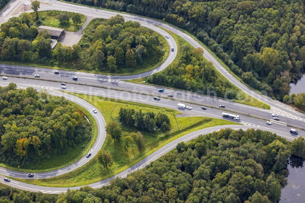 Nettetal from the bird's eye view: Motorway route of the BAB on the road A61 in Nettetal in the federal state of North Rhine-Westphalia, Germany